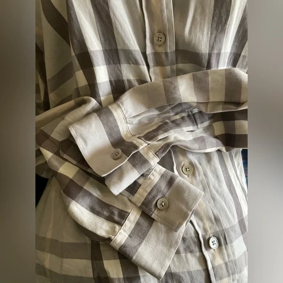 Burberry Women's Gray and White Check Shirt - Picture 4 of 8